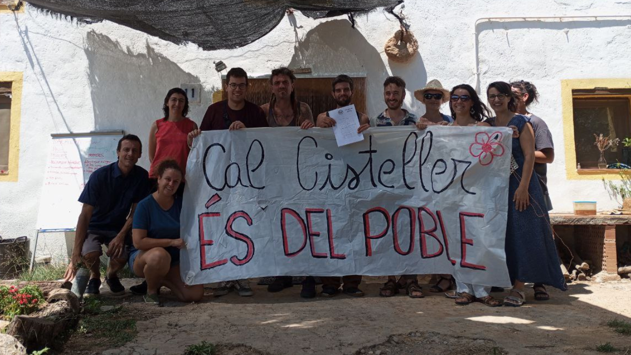 Cal Cisteller és del poble! Hem firmat la compra de la finca